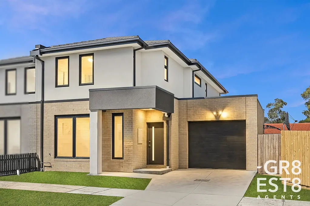 2a Evelyne Avenue, Cranbourne, VIC 3977