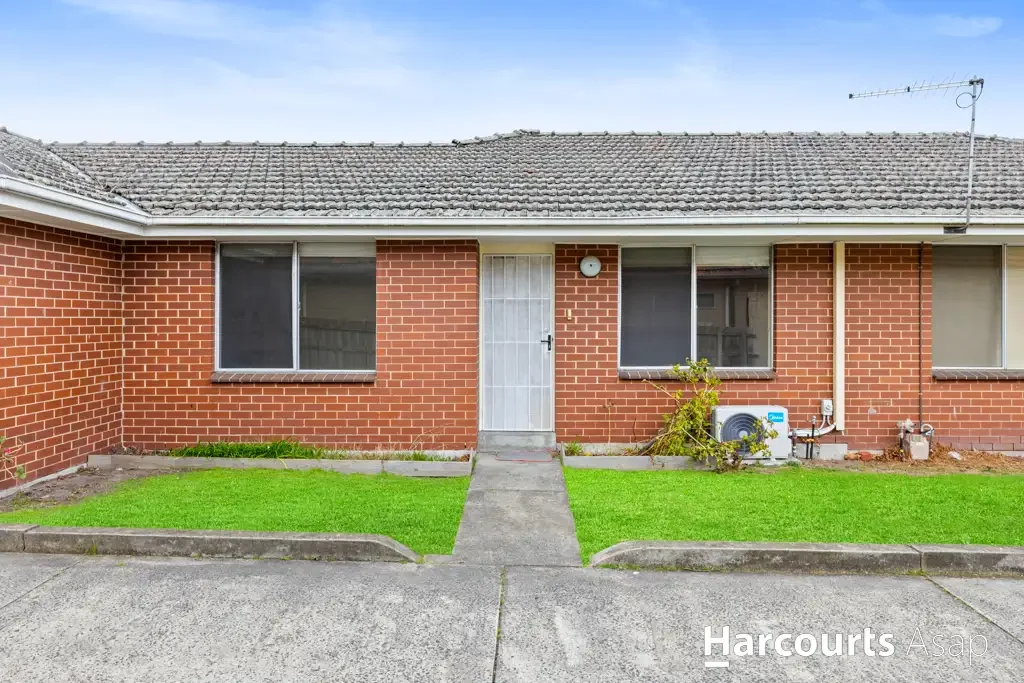Stylish Two-Bedroom Unit in the Heart of Dandenong