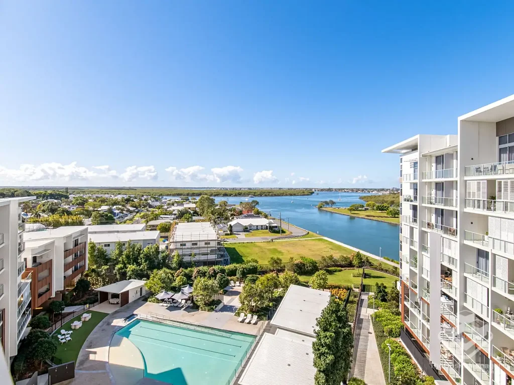 Top-Floor Waterfront Apartment with Coomera River & Broadwater Views | 3 Bed | 2 Bath | 2 Side-by-Side Car Spaces