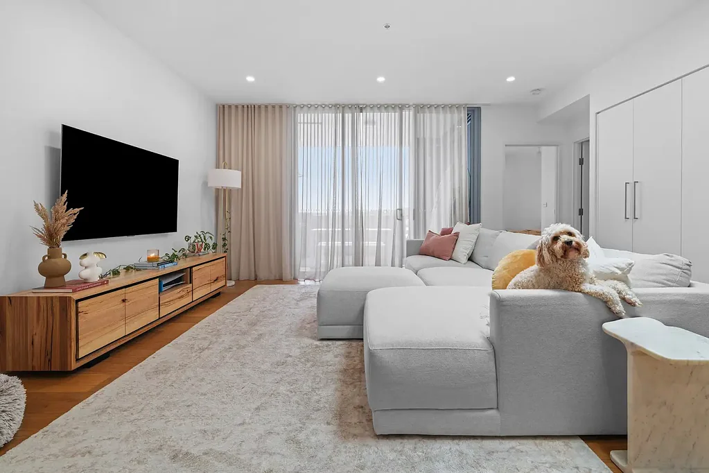 304/73 Brunker Road, Broadmeadow, NSW 2292