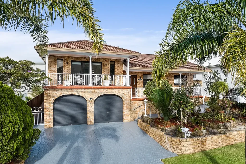 39 Balmoral Street, Balgownie, NSW 2519