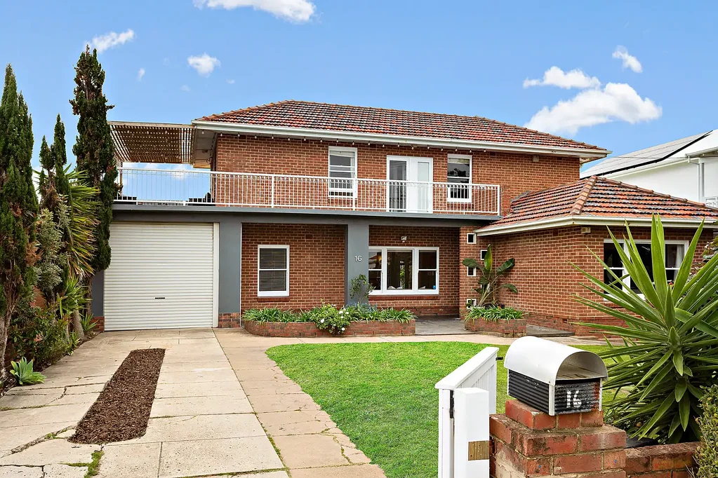 16 Renwick Street, West Beach, SA 5024