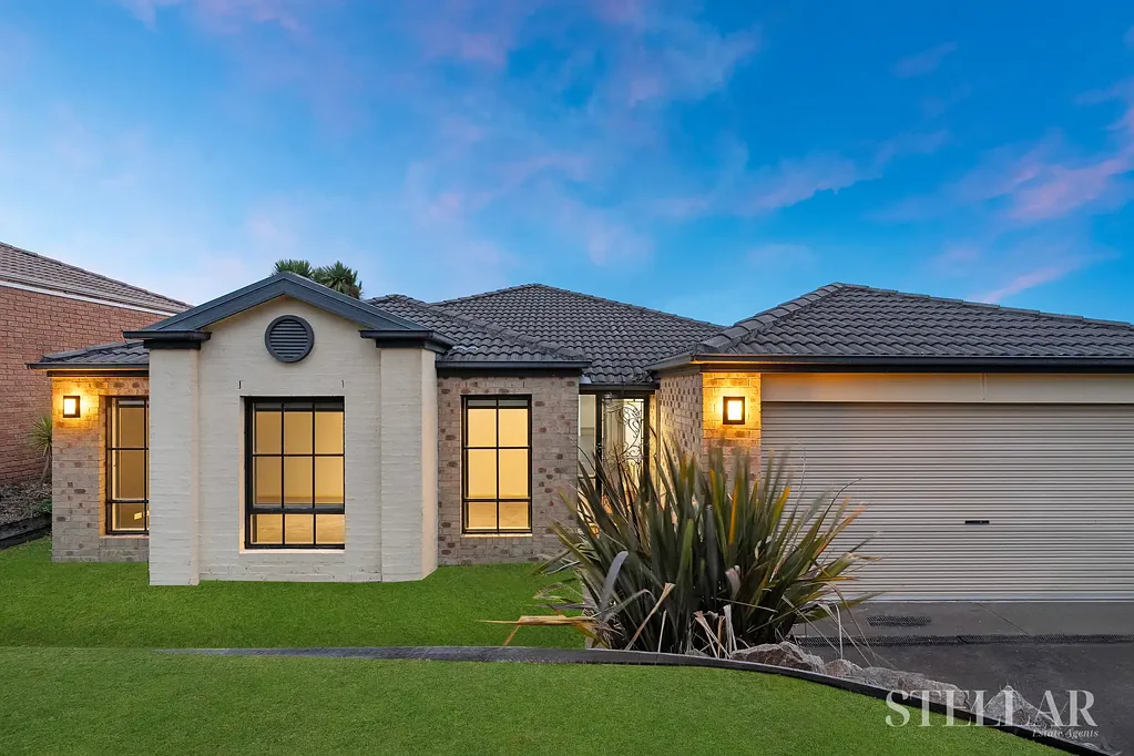 Pakenham 3غرفة نوم Spacious Family Living with Future Potential on 650m²!