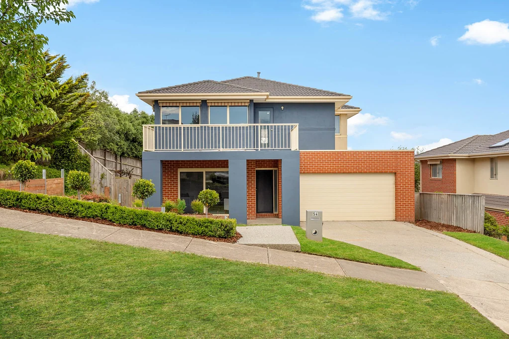 54 Saxonwood Drive, Sunbury, VIC 3429