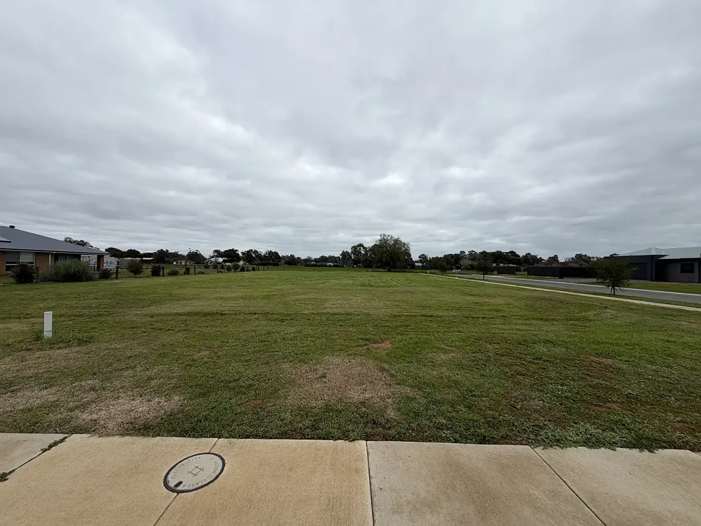 Tatura  Premium Corner Allotment in Tatura Waters