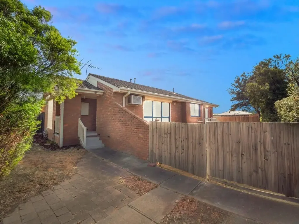 6 Gloucester Court, Werribee, VIC 3030, 3 Kuwarto, 1 Banyo, House