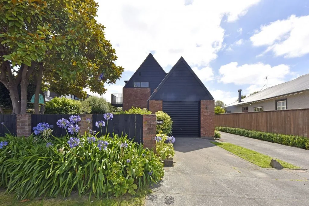 1/88 Abberley Crescent, Saint Albans, Christchurch City