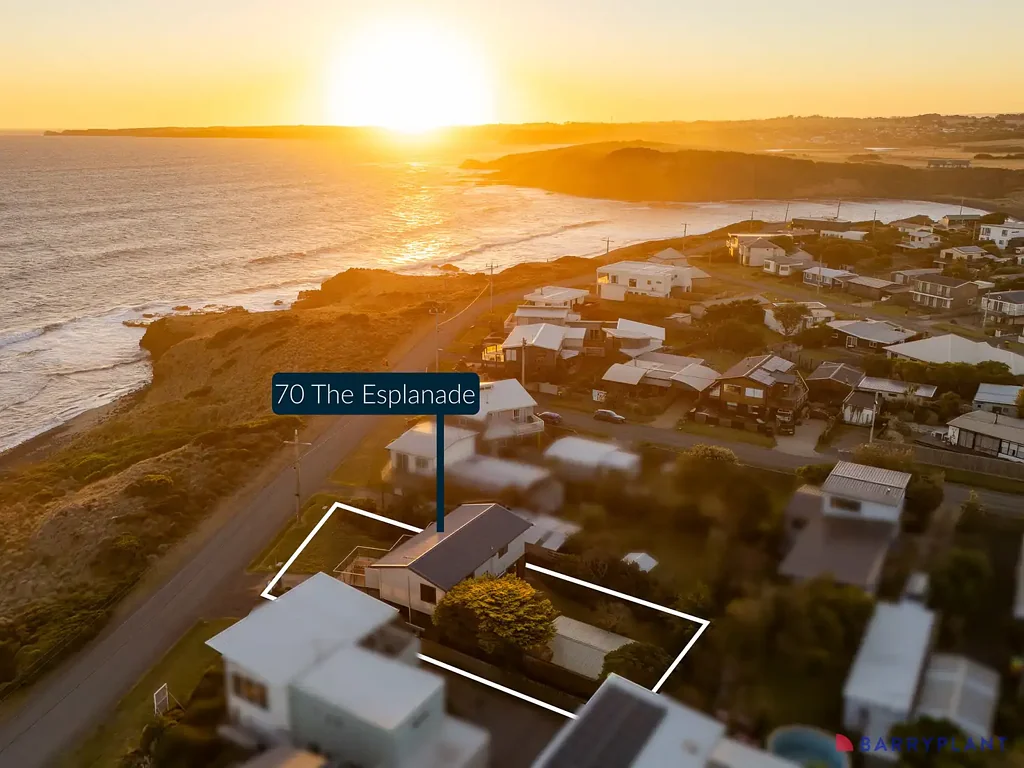 70 The Esplanade, Sunderland Bay, VIC 3922