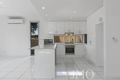26 AMBITION ST, ORMEAU QLD 4208, 4 Kuwarto, 3 Banyo, House