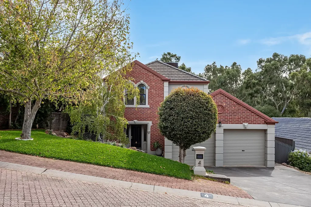 4 Songlark Grove, Flagstaff Hill, SA 5159