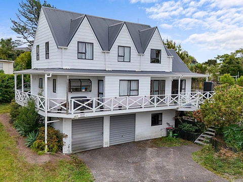 Glen Eden 4房  MORTGAGEE SALE