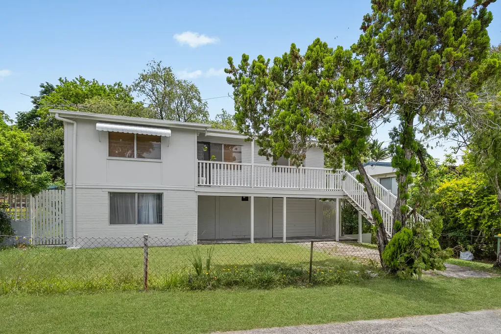 11 Sithney Street, Kingston, QLD 4114