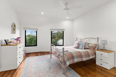 23 Queens Parade, Traralgon, VIC 3844, 4 habitaciones, 2 baños, House