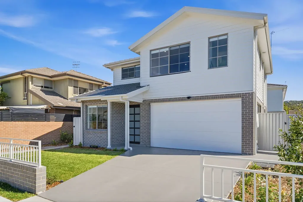 Umina Beach 3房  Brand new Build- Superior Design