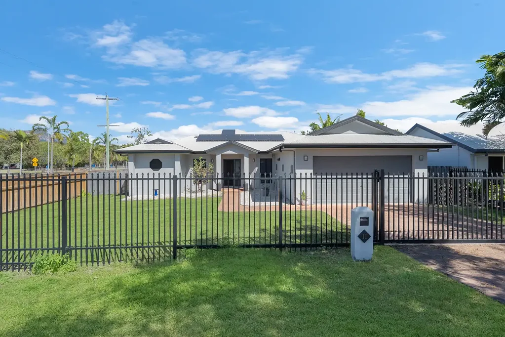 11 Waterford Grove, Idalia, QLD 4811
