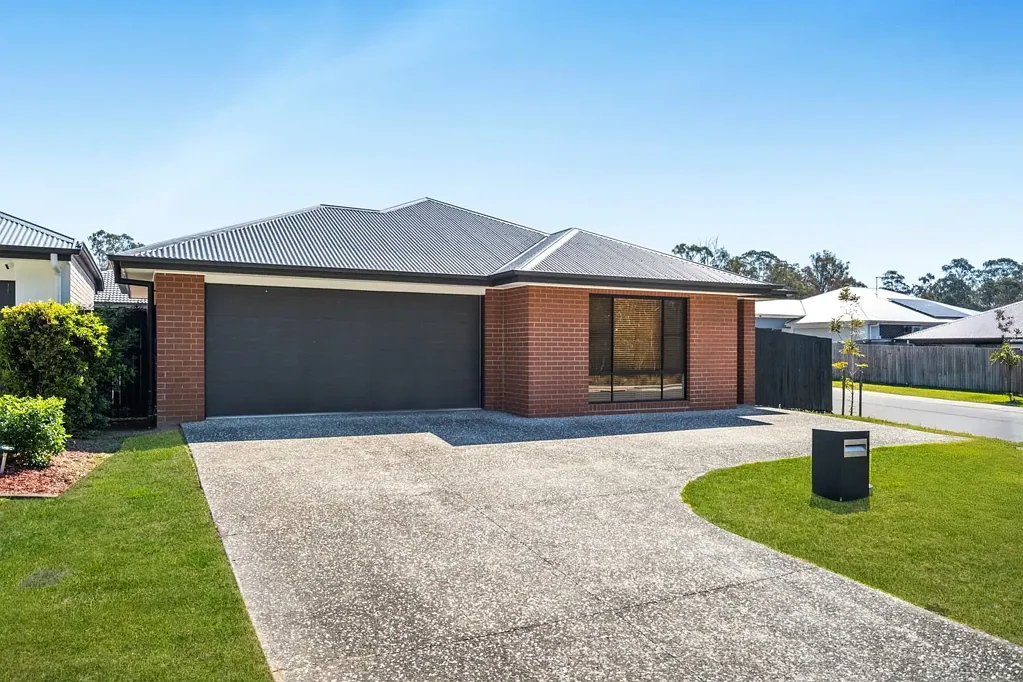 12 Cressbrook Circuit, Deebing Heights, QLD 4306