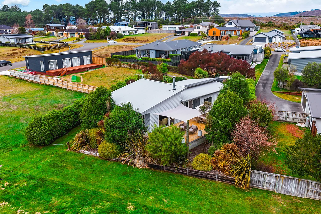 Motuoapa 3Kwarto Holiday Escape or Fantastic First Home