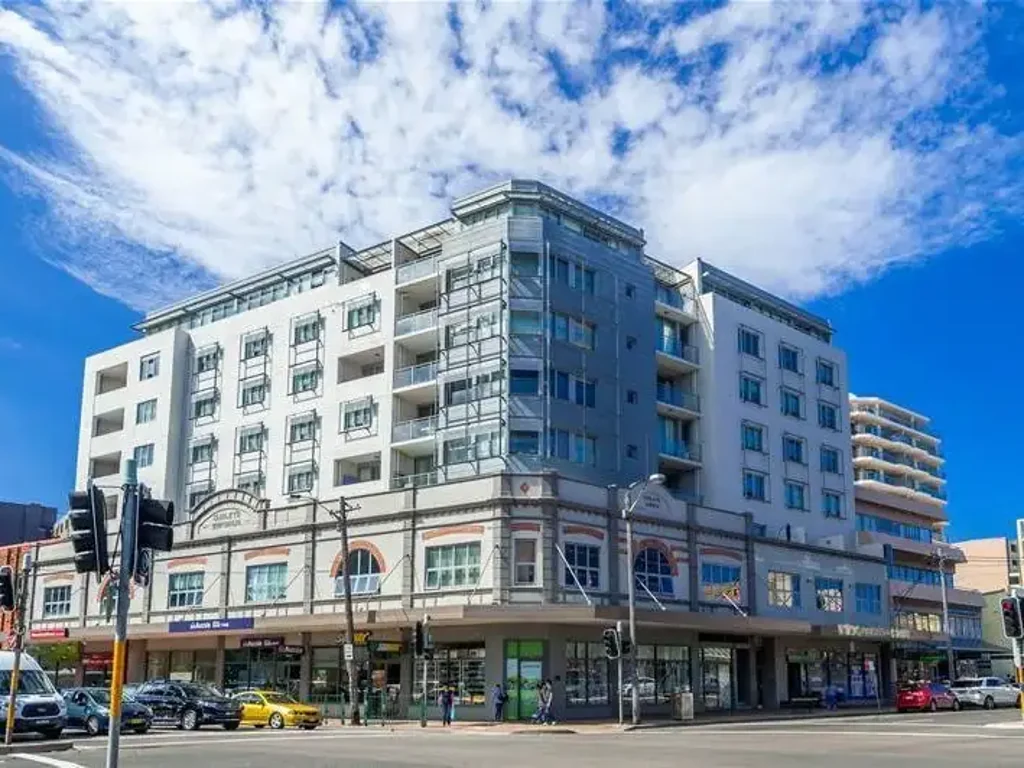 Gorgeous 1 BEDROOM APARTMENT IN MAROUBRA CENTRAL