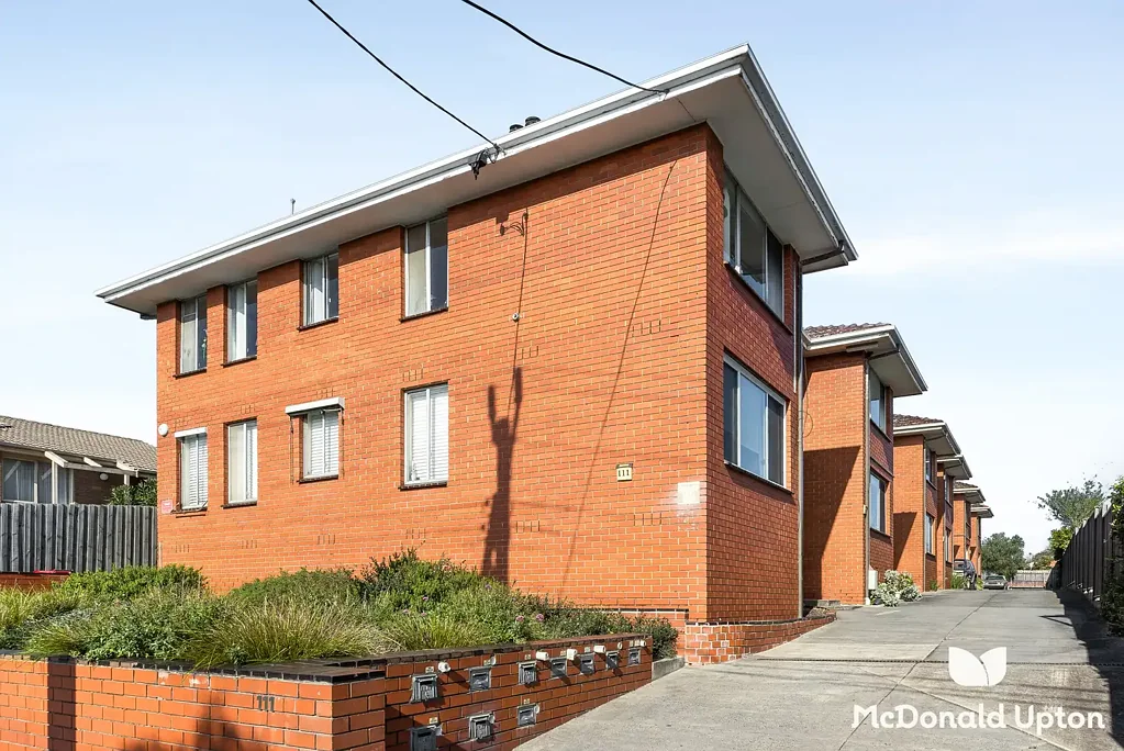 Thornbury 2 Slaapkamer Retro Gem Ready to Renovate