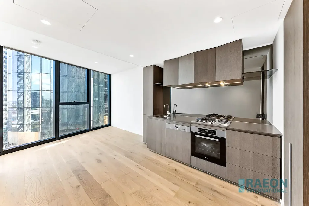 One Bedroom Apartment In the Hub of Southbank!