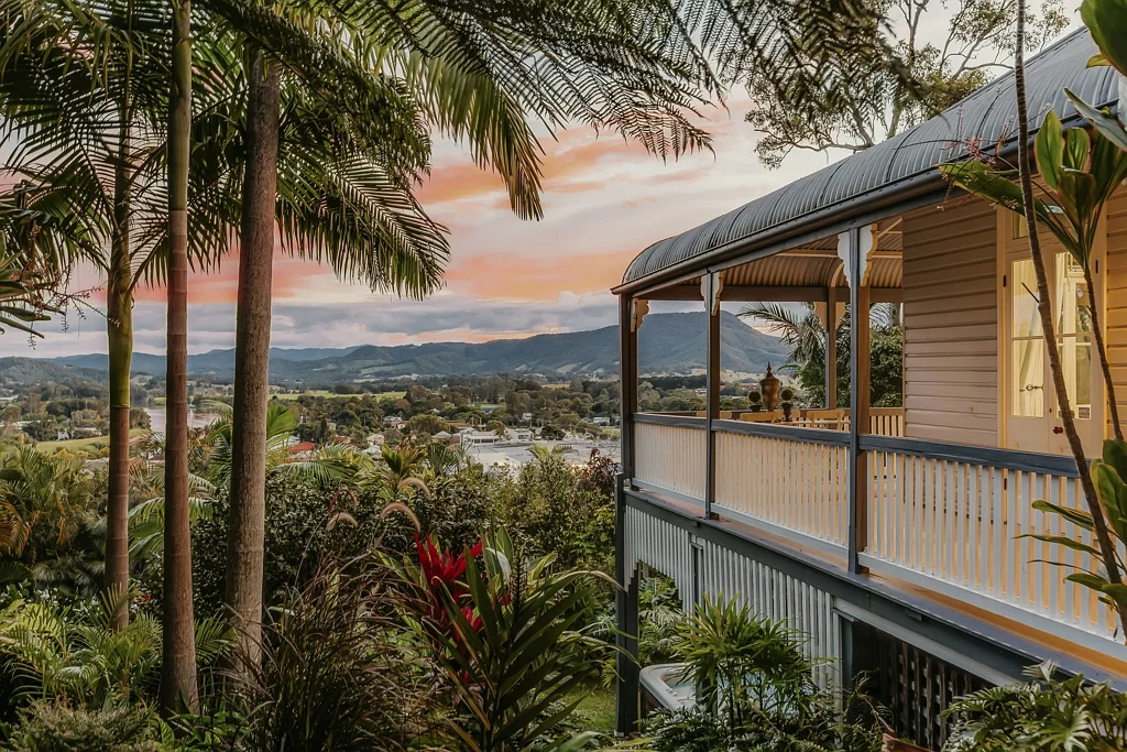 Murwillumbah 4房  Iconic Murwillumbah Landmark - Dual Living Period Residence with DA