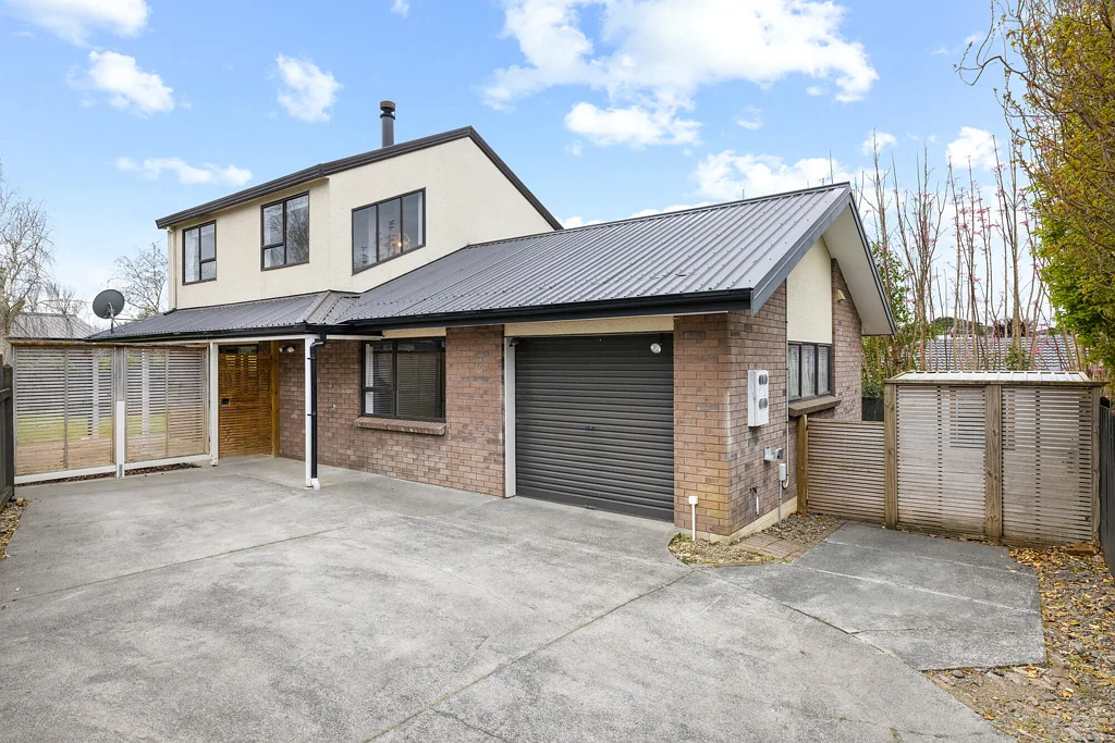 Pukekohe 3침실 Convenient Living in the Valley