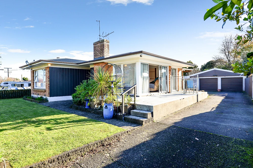 20 Macmurdo Avenue, Glenview, Hamilton, Waikato