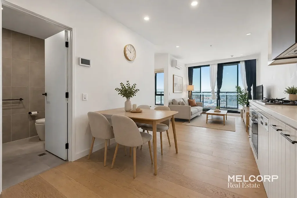 Copilot said: LIGHT-FILLED APARTMENT WITH SWEEPING VIEWS AT M-CITY - UNFURNISHED