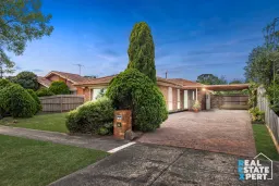 6 Parkes Way, Hampton Park