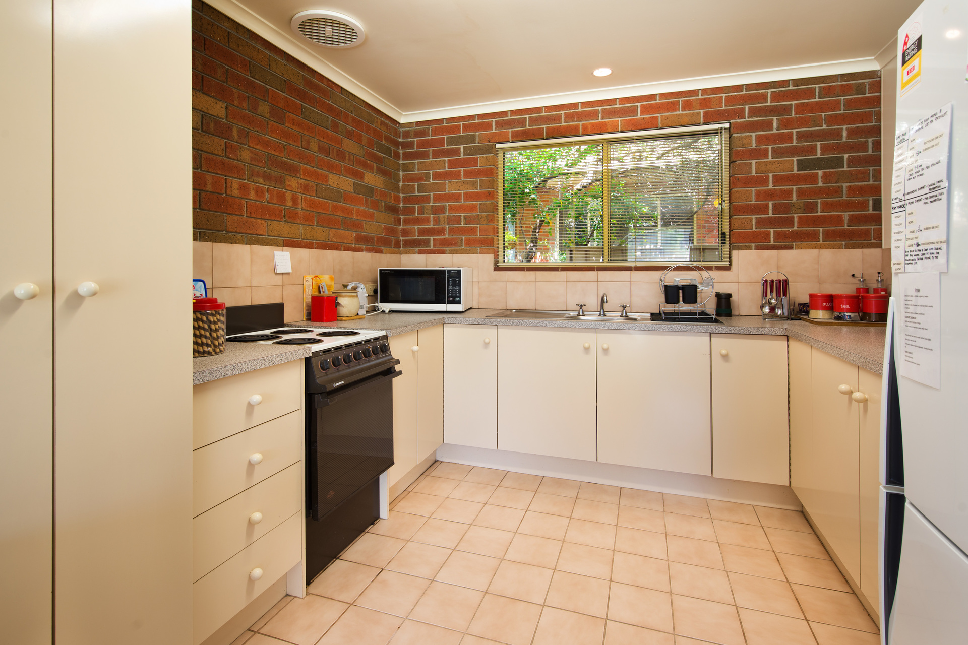 37 MALDON RD, MCKENZIE HILL VIC 3451, 0 rūma, 0 rūma horoi, Unit