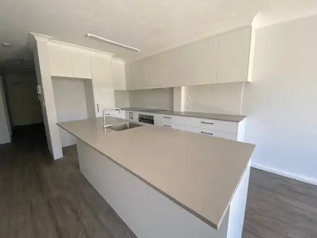 Spacious Ground Floor Unit with Double Lock-up Garage