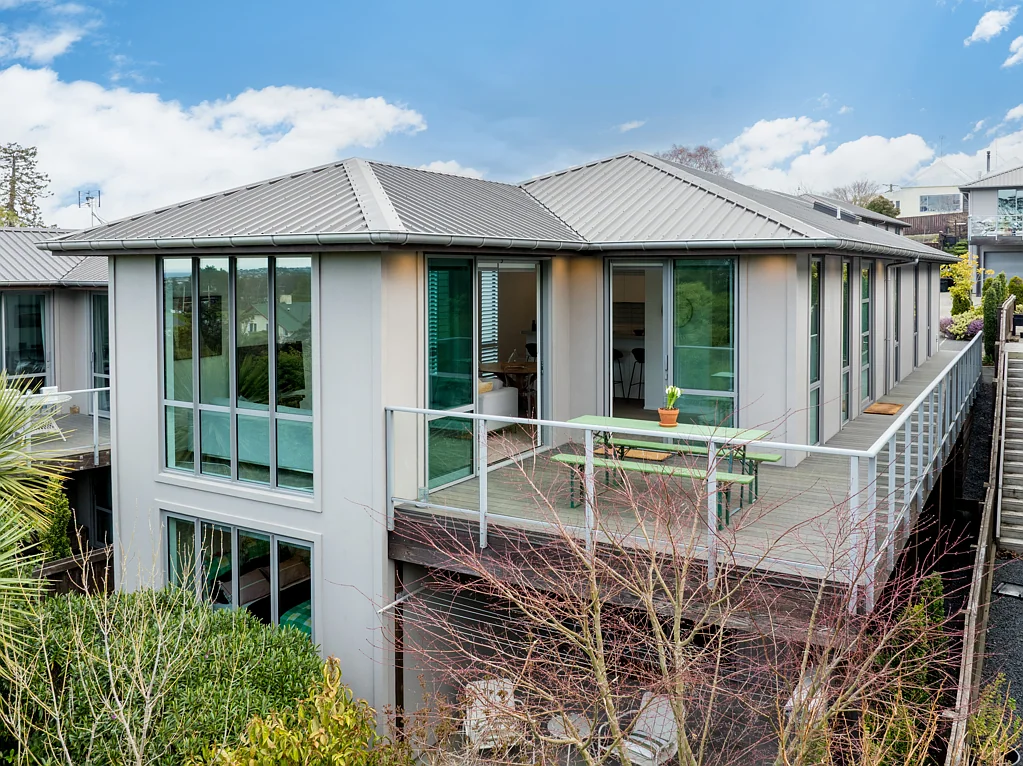 Mornington 3Phòng ngủ Private, elevated, and effortless modern living
