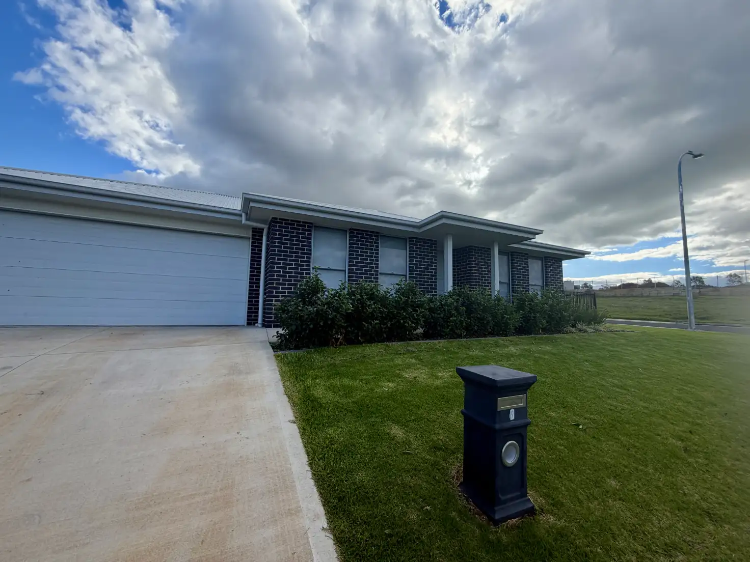 9 Purlingbrook Tce, Dubbo, NSW 2830, 4 Bedrooms, 2 Bathrooms, House