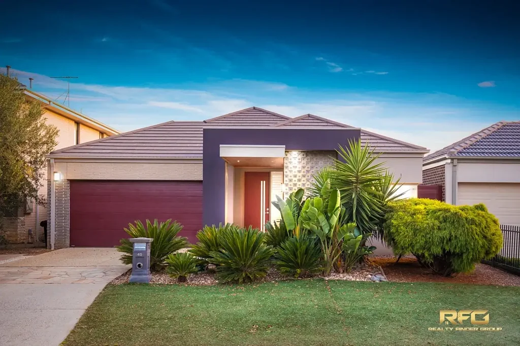 45 Gardenia Way, Caroline Springs, VIC 3023