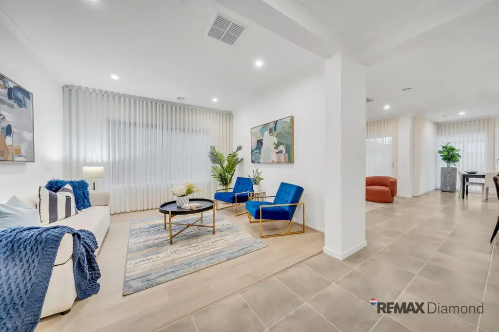 Clyde 4房  Brand New Carlisle Family Home - Succulent White | Vibrant Clyde