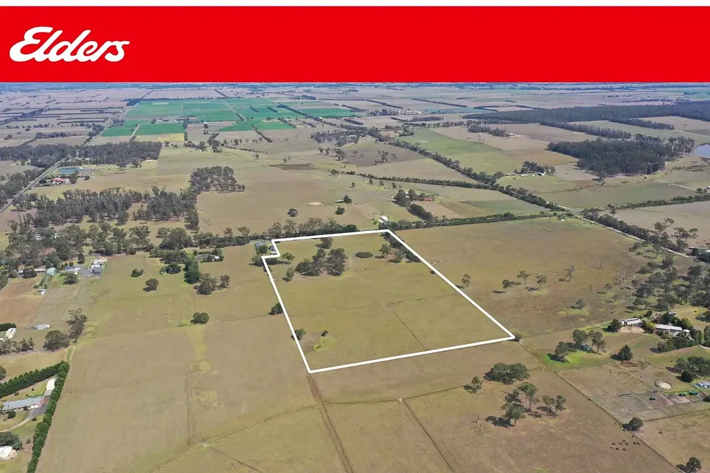 Devon North 29 ACRES ZONED RURAL LIVING…. READY FOR DEVELOPMENT