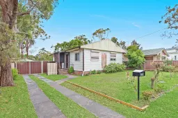 9 MOALA PDE, Charmhaven