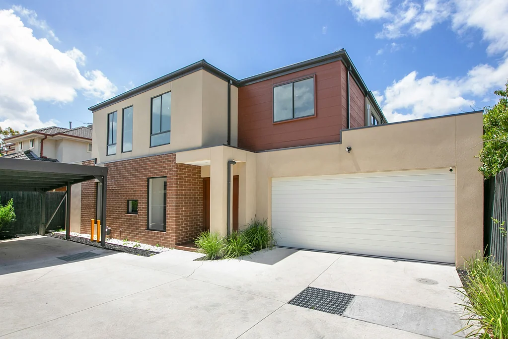 2/18 Winter Crescent, Reservoir, VIC 3073