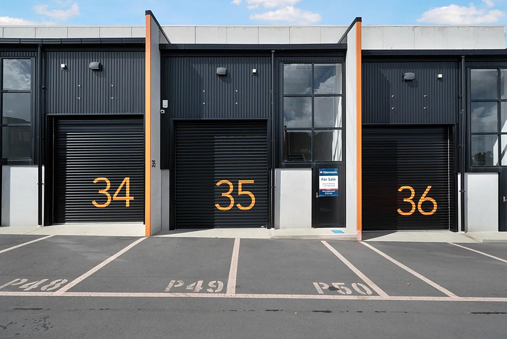 Hobsonville TENANTED INVESTMENT - OUTRAGEOUS YIELD