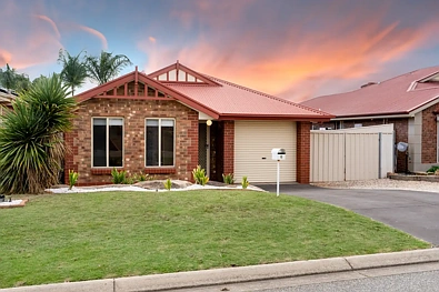 Blakeview 3Zimmer "Charming Cul-de-Sac Living in Blakeview - Perfect for Investors & Families!"