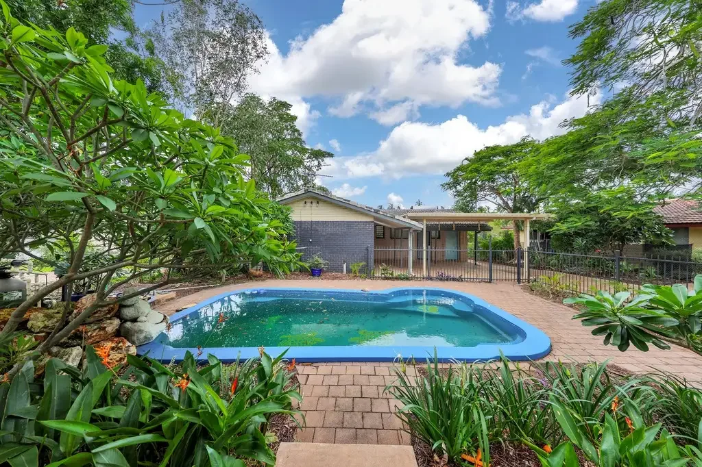 Your Private Family Oasis - Pool, Space & Room for All the Toys!