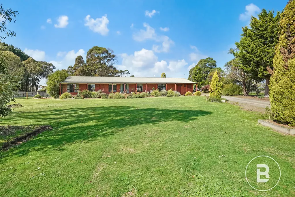 35 Whites Road, Cardigan, VIC 3352
