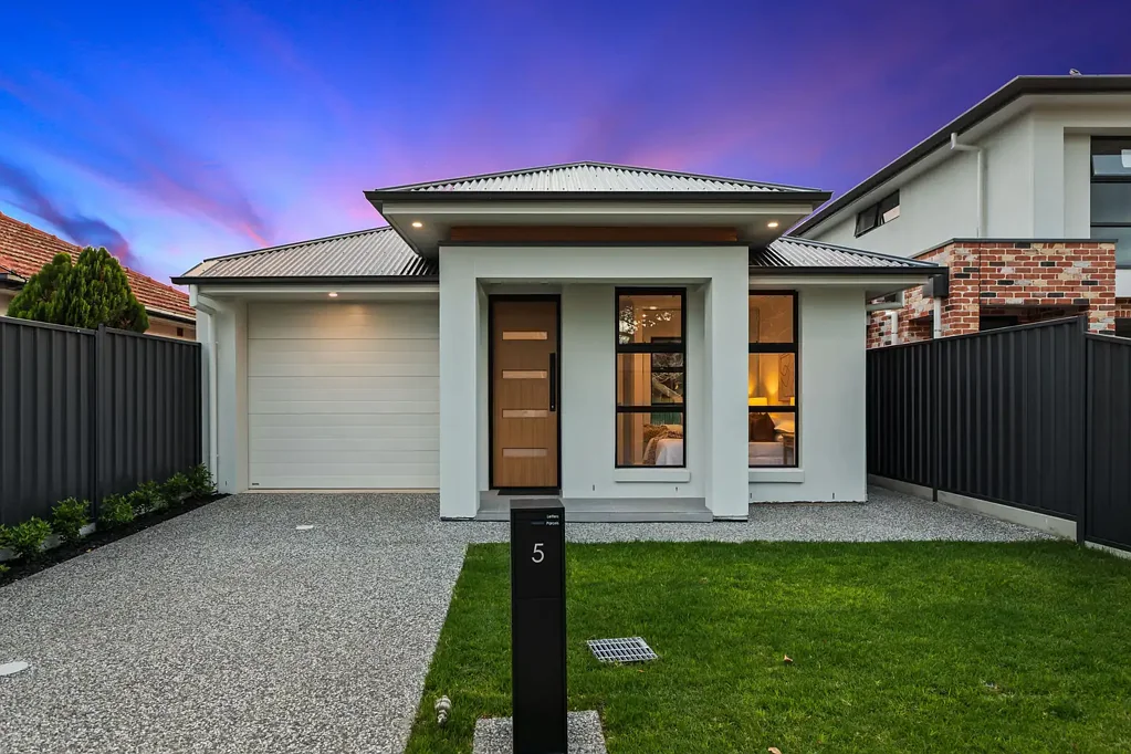 5 Grampian Street, Woodville South, SA 5011