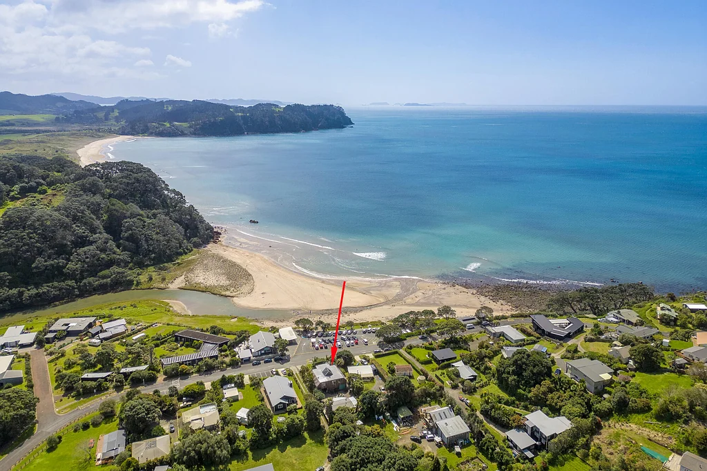 Whitianga 4Moenga Price slashed - Hot Water Beach waterfront