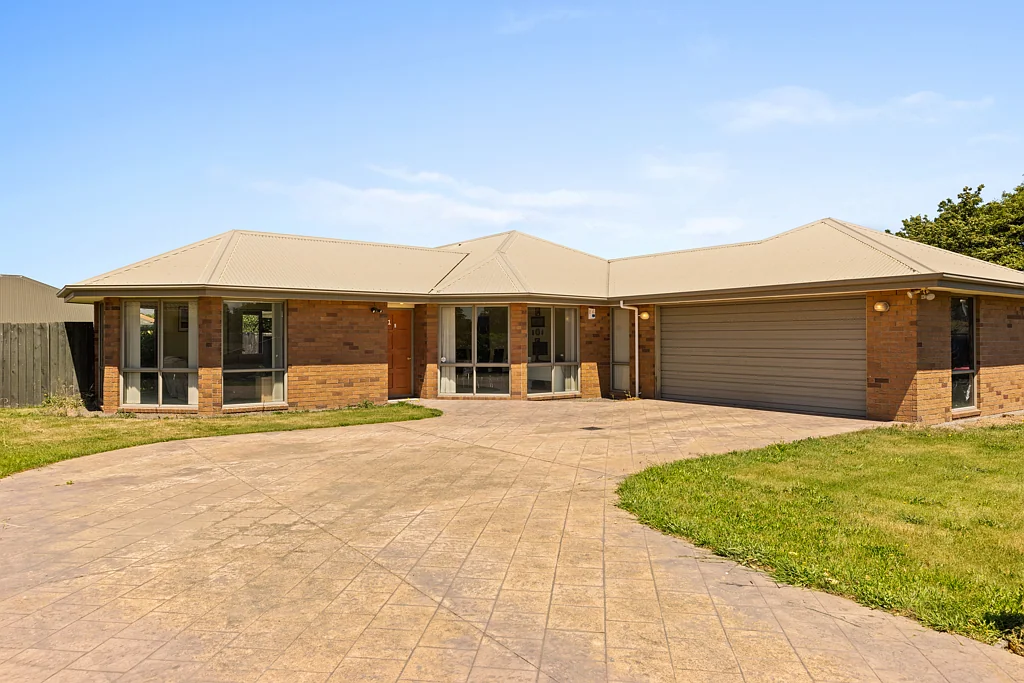 Hornby 3Phòng ngủ First home or Investor Gem in Hornby!!