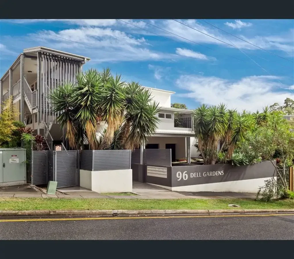 Modern 3-Bedroom in the Heart of St Lucia for $890.00 per week