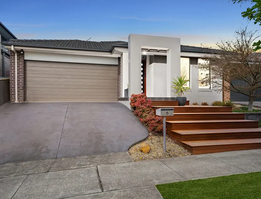 6 Ewan James Drive, Glenmore Park, NSW 2745, 4房, 2浴, 独立屋