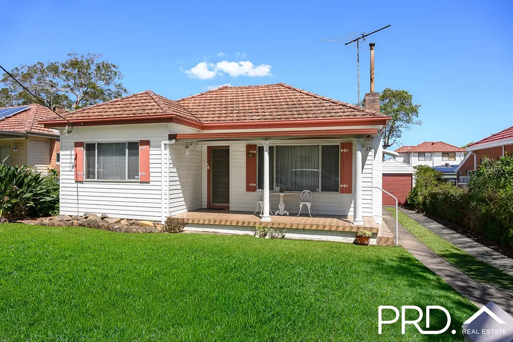 12 Brighton Avenue, Panania, NSW 2213