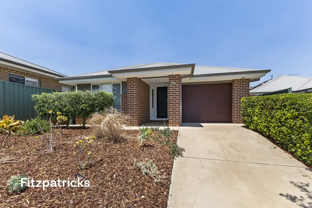 1/9 Gimlet Place, Forest Hill, NSW 2651