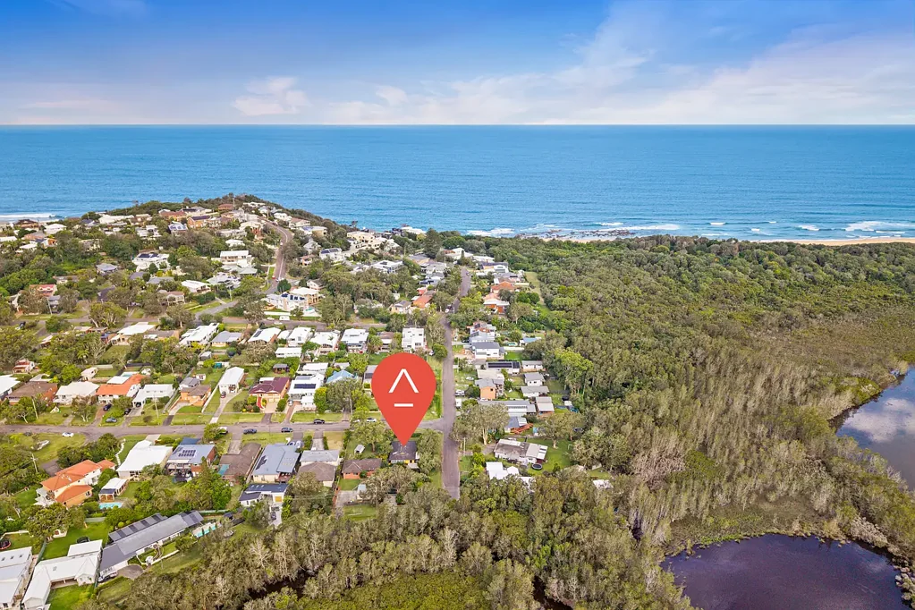 21 Lavinia Street, Forresters Beach, NSW 2260